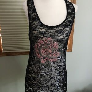 - Lace tank top